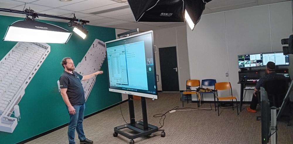 New multi-purpose instruction room