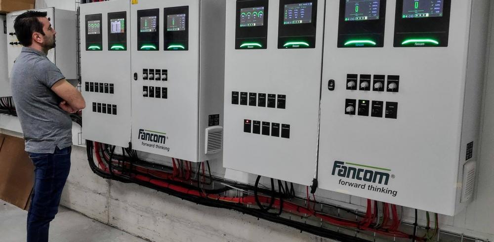 Switchbox poultry farm